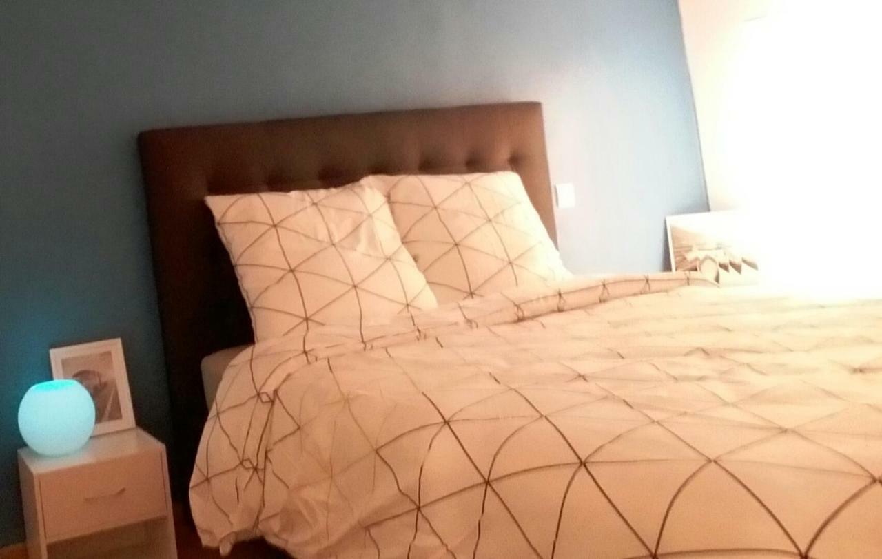 Le Petit Nid Des Arenes Apartment Безие Екстериор снимка